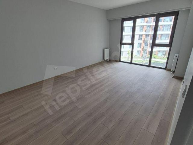 Duru'dan Siltaş Panaroma'da 2+1 Balkonlu Ayrı Mutfaklı Daire!