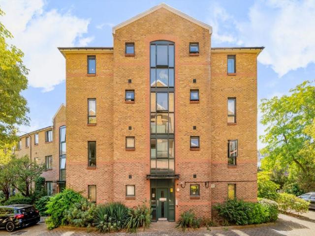 Durward Street, London E1 1 bed flat to rent £1,950 pcm £450 pw