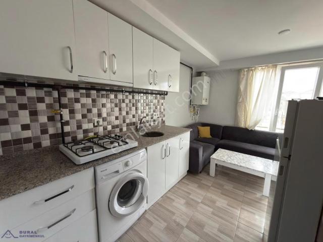 Dur Al Gayrimenkulden Salı Pazarının Üstünde 1+1 Kiralık Apart