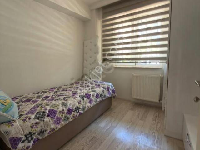 Dur al Gayrimenkul'den Ulus Şerife Bacı Arkasında Kiralık Apart