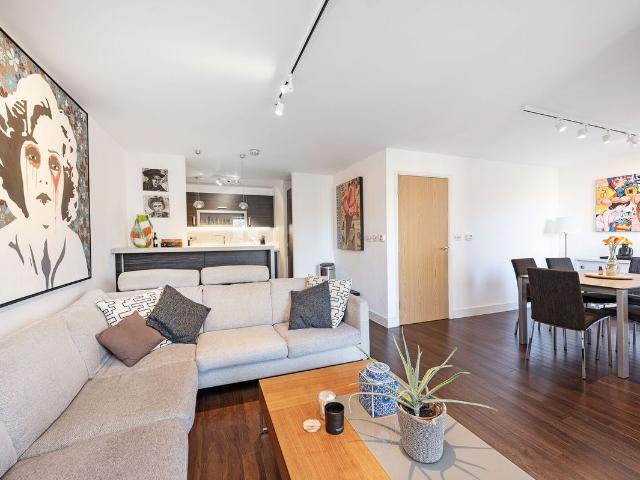 Durant Street E2, Columbia Road, London, 2 bed flat to rent, £3,463 pcm | PrimeLocation