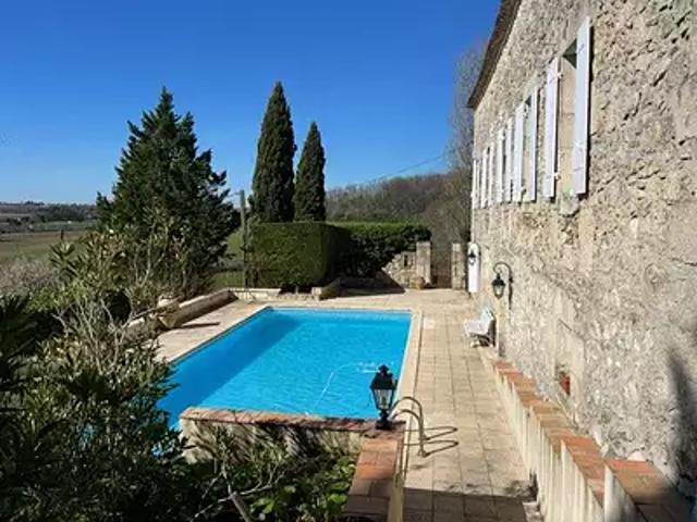 Duras 47120 Achat / Vente maison 7 pièces t7 piscine
