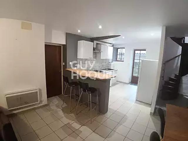 Duras 47120 Achat / Vente maison 5 pièces t5 au dernier étage