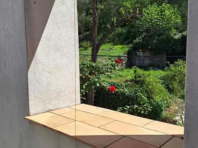 Durban Corbières 11360 Achat / Vente maison 3 pièces t3 au dernier étage terrasse