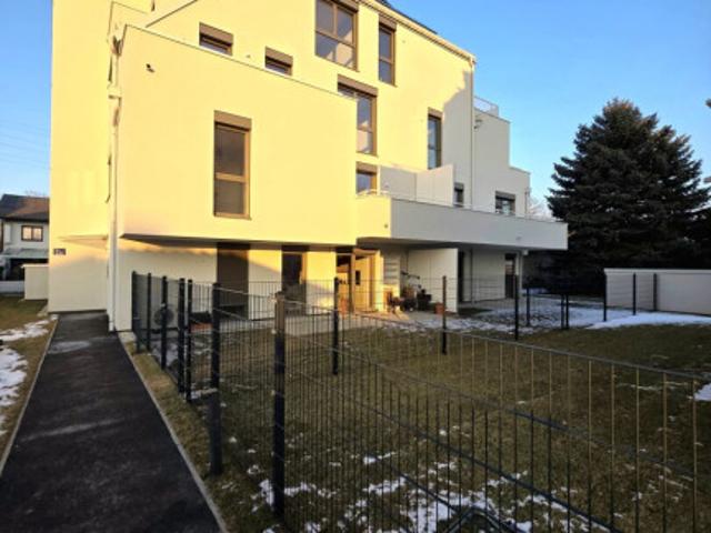 Durchdacht geplant, hochwertig umgesetzt! Happy to be here! Klimaaktiv Bronze / Kompakt / 3 Zimmer / Großer Süd Balkon! TOP Neubauprojekt im Grünen + Perfekte Raumaufteilung + Luftwärmepumpe und Solaranlage + Garage!