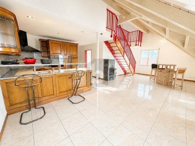 DURCHDACHTER GRUNDRISS UND LICHTDURCHFLUTET