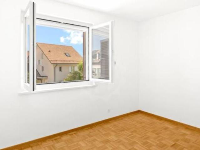 Durchgehende Wohnung Nyon