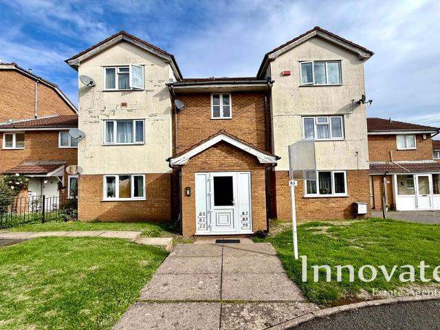 Durham Road, Rowley Regis B65, 2 bed flat to rent, £800 pcm | PrimeLocation