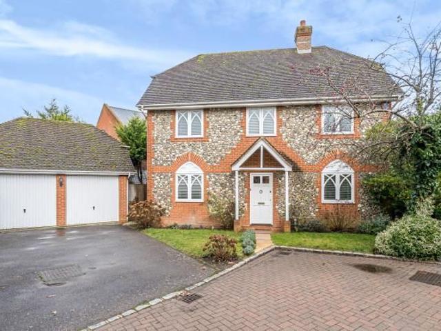Durning Place, Berkshire SL5, 4 bed detached house to rent, £3,500 pcm | PrimeLocation