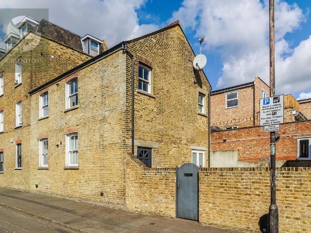 Durnsford Road, London SW19, 1 bed flat to rent, £1,750 pcm | PrimeLocation