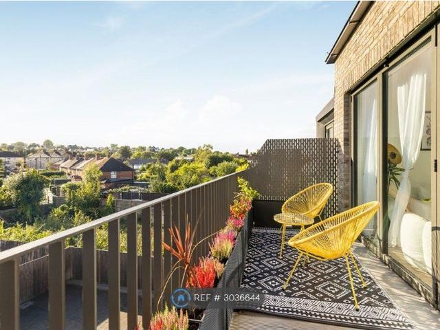 Durnsford Road, London SW19, 2 bed flat to rent, £2,550 pcm | PrimeLocation
