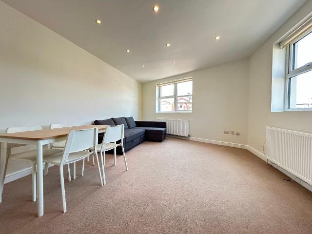 Durnsford Road, London SW19, 2 bed flat to rent, £2,000 pcm | PrimeLocation
