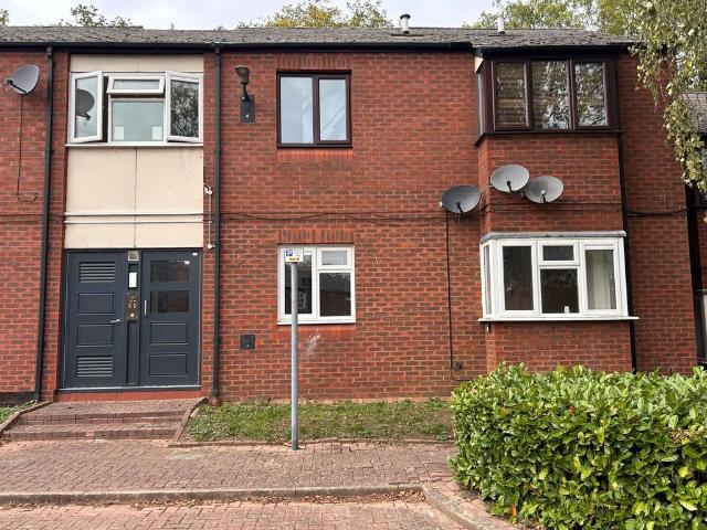 Durrans Court, Bletchley 1 bed flat to rent £1,000 pcm £231 pw