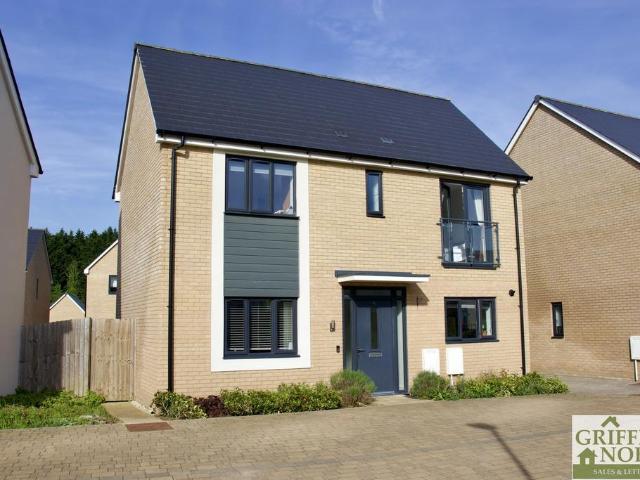 Dursley GL11 3 bed detached house to rent £1,475 pcm £340 pw
