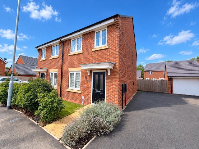 Dustmoor Drive, Loughborough LE12, 2 bed property to rent, £1,095 pcm | PrimeLocation
