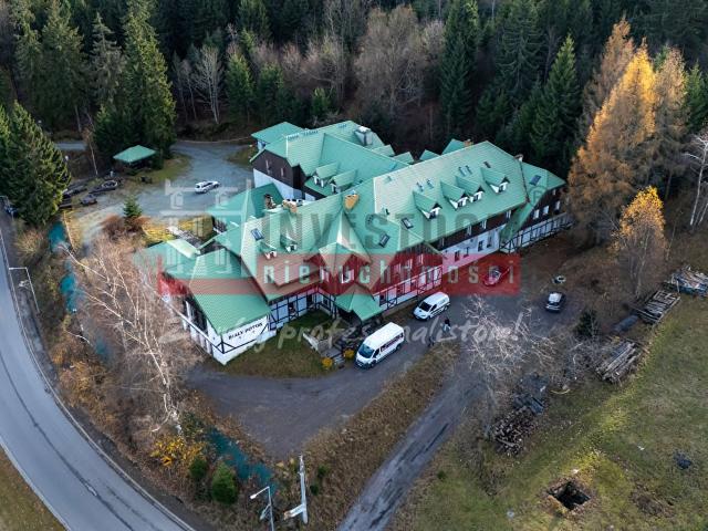Pensjonat Biały Potok w Zieleniec – 2847 m², blisko tras narciarskich