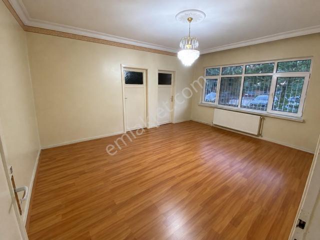 Dutluk'ta Metro İstasyonu Yanı Kiralık 3+1 Daire