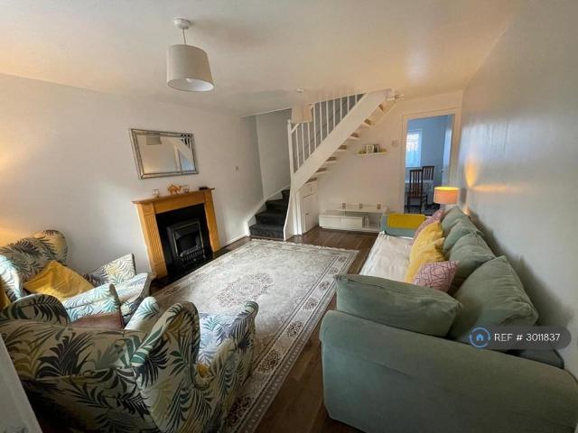 Duxbury Rise, Leeds, LS7 2 bed end of terrace house to rent £1,325 pcm £306 pw