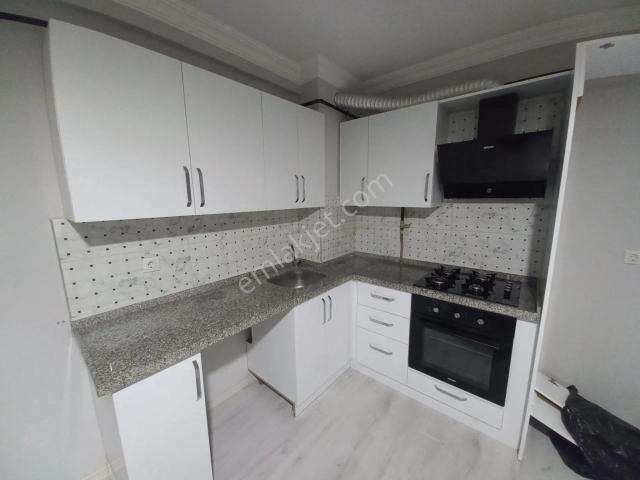 Düzce Üniversitesi Karşısında Boyalı, Temiz, Kiralık 1+1 Daire