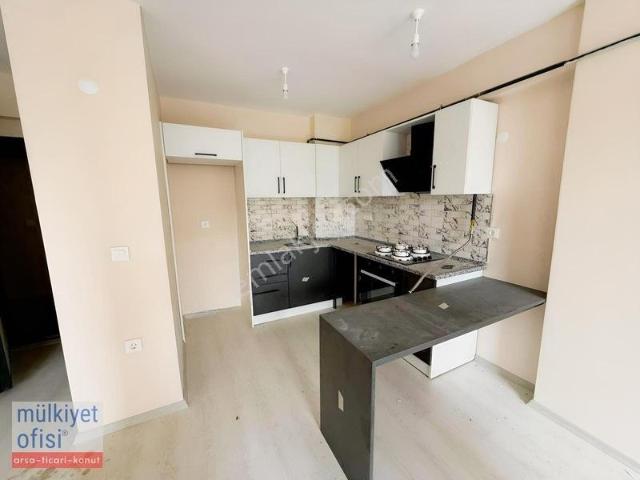 Düzce Ünv. Yakınında Araç Ve Arsa Takaslı 1+1 Satılık Daire