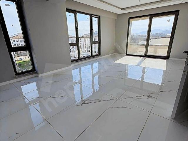 DÜZCE CUMAYERİ ÇEVRİK MAHALLESİ SIFIR LÜKS 2+1 VE 3+1 DAİRELER