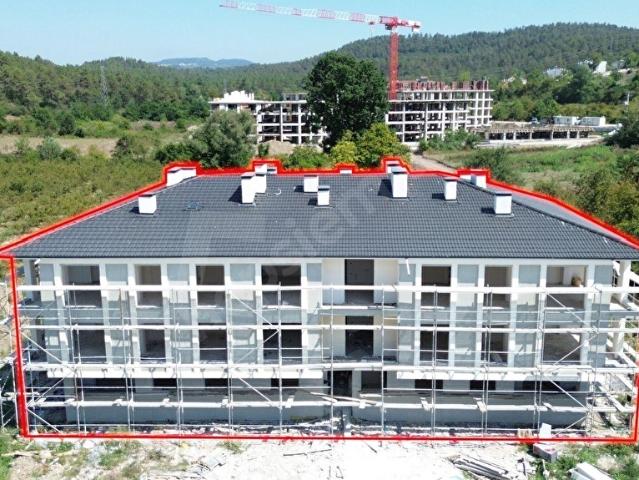 DÜZCE DEMETEVLER MH'DE KUZEY ÇEVRE YOLUNA CEPHE SATILIK DAİRELER