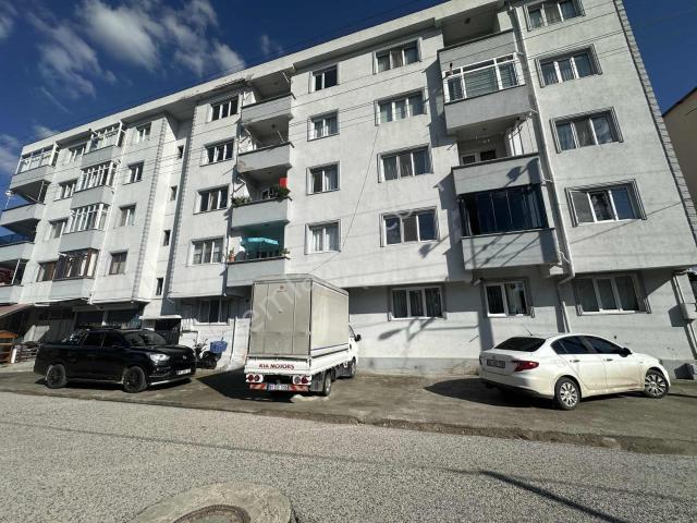 Düzce Merkez Fevziçakmak'ta Satılık 3+1 Daire