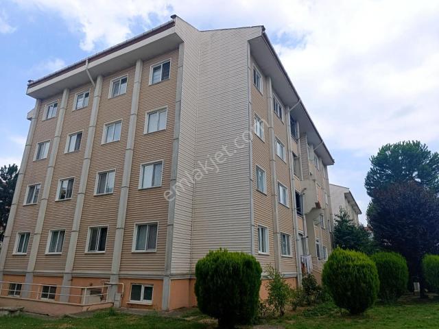 Düzce Metek Toki' De Site İçinde 3+1 Kiralık Daire