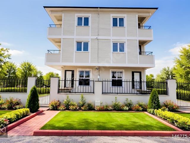 DÜZGÜN VE TEMİZ VİLLA 4+1 SORUNSUZ KARTALLAR ONUR DUYAR