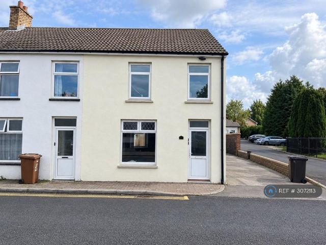 Dynevor Terrace, Treharris, CF46 3 bed end of terrace house to rent £925 pcm £213 pw