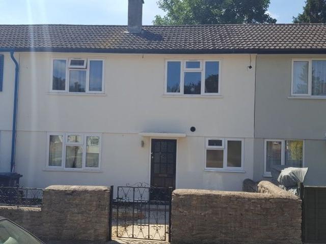 Dynham Place, Headington, Oxford, Oxfordshire OX3, 5 bed terraced house to rent, £3,250 pcm | PrimeLocation