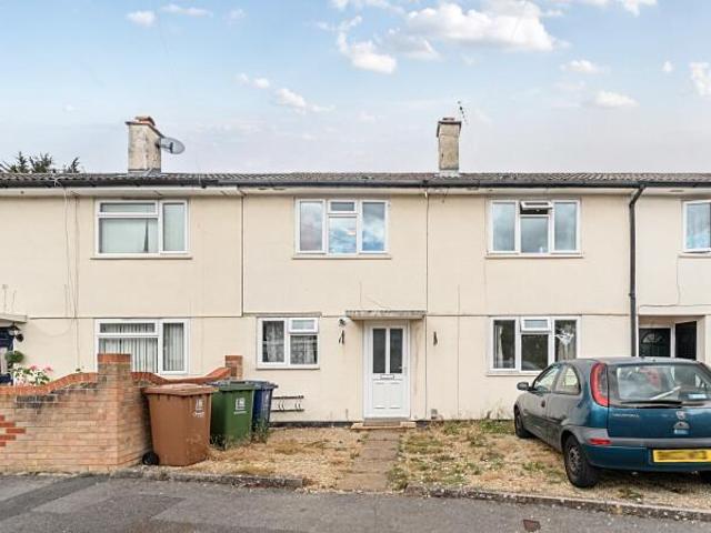 Dynham Place, Oxford OX3 4 bed terraced house to rent £2,750 pcm £635 pw