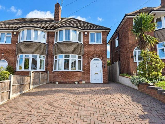 Dyas Road, Birmingham B44 3 bed semi detached house to rent £1,300 pcm £300 pw