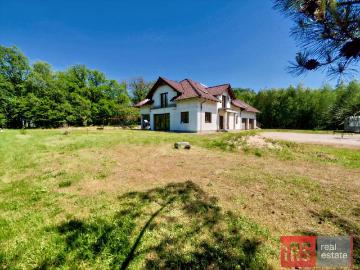 Ekskluzywny dom 380 m2 nad Doliną Bobru z garażem i tarasem