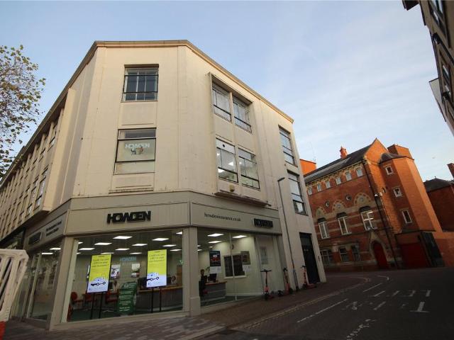 Dychurch Lane, Northampton. 1 bed apartment to rent £850 pcm £196 pw