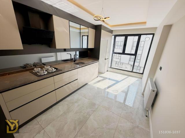 DY'DEN MALAZGİRT MH 3+1 ASANSÖRLÜ FULL YAPILI YOL CEPHELİ DAİRE