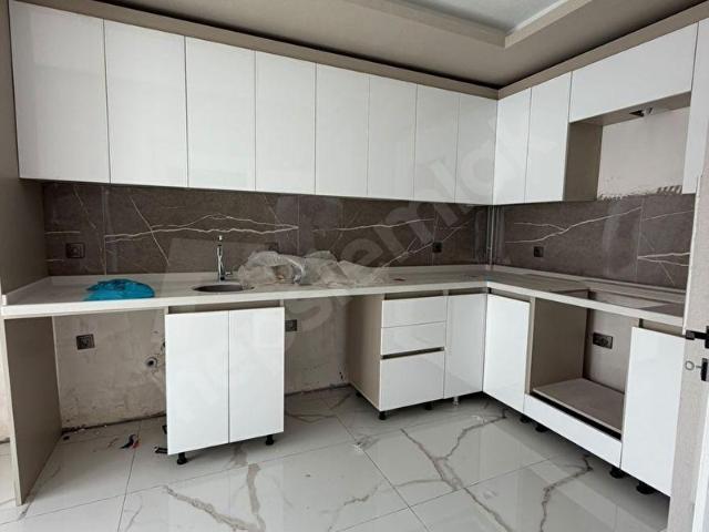 DY'DEN PLEVNE MH ARA KATTA SIFIR EBEVEYN BANYOLU YAPILI DAİRE!