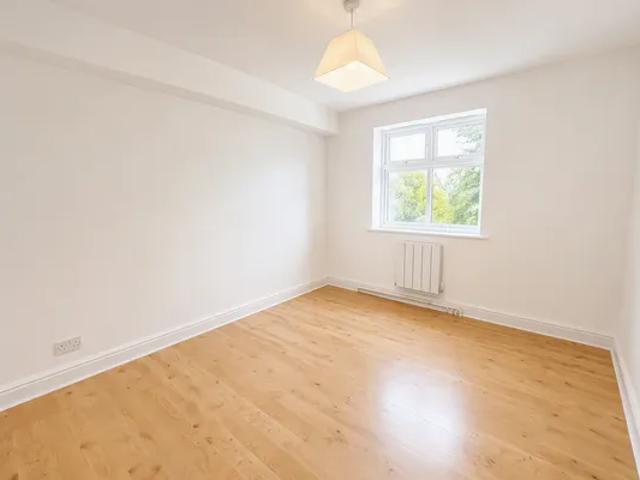 Dyer Court, Enfield Island Village, EN3, Property for rent