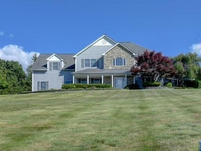 Dyer Rd, Sussex, Home For Sale