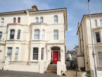 Brighton, East Sussex county, Sussex - Equipped kitchen