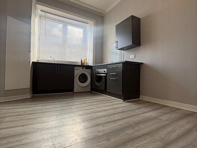 Dyke St, Glasgow G69, 1 bed flat to rent, £675 pcm | PrimeLocation