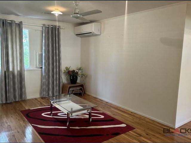 DYSART Part Furnished 3 Brm Airconditioned Home