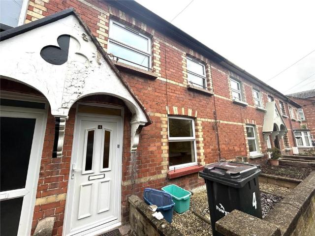 Dysart Terrace, Canal Road, Newtown. 3 bed terraced house to rent £650 pcm £150 pw