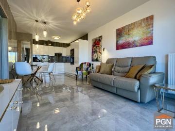 Nowoczesny 2 pokojowy apartament z balkonem i pełnym wyposażeniem