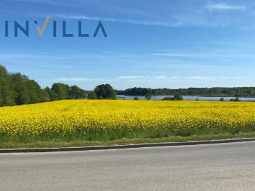 Jeziorna, Tuchom, Tuchom, Gmina Żukowo, Powiat kartuski, Województwo pomorskie