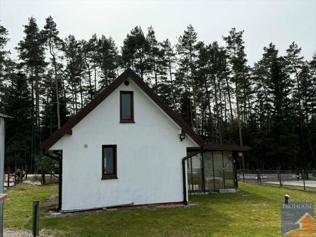 Działka z budynkiem i dostępem do drogi w Przyszowej