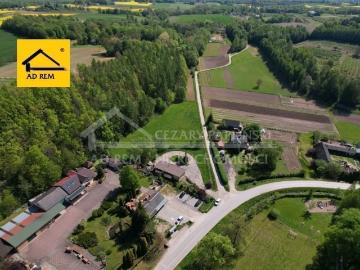 Działka z budynkiem pod działalność w Rzeczycy, 1801 m²