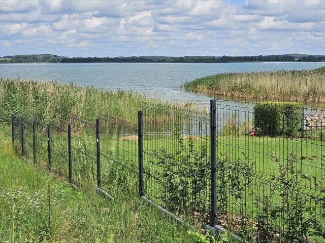 Działka z domem do rozbiórki 50m od jeziora Luterskiego