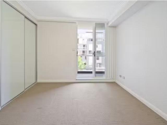 E216A/81 86 Courallie Avenue, HOMEBUSH WEST Apartment for rent.