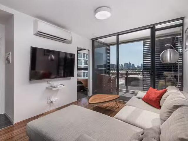E606/11 Flockhart Street, Abbotsford, VIC 3067